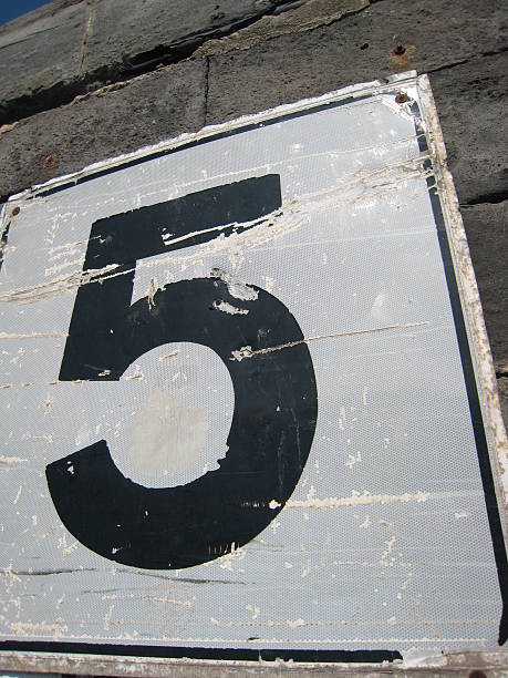 istock Sign of the number 5 (damaged, off-center) 115963882