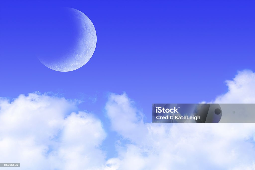 Blaue Himmel, Wolken und Mond - Lizenzfrei Blau Stock-Foto