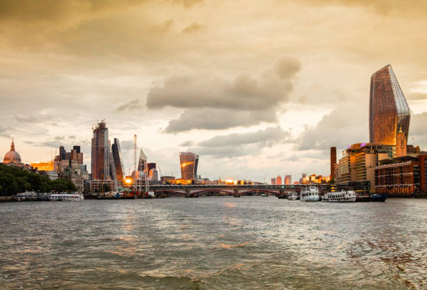 London and thames river at sunset