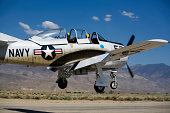 antikes-t-28-trojanisches-trainer.jpg?b=