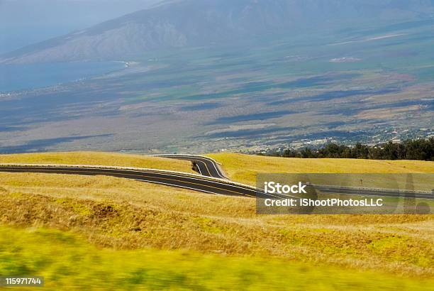 Caminho De Haleakala - Fotografias de stock e mais imagens de Estrada - Estrada, Vista Aérea, Ao Ar Livre