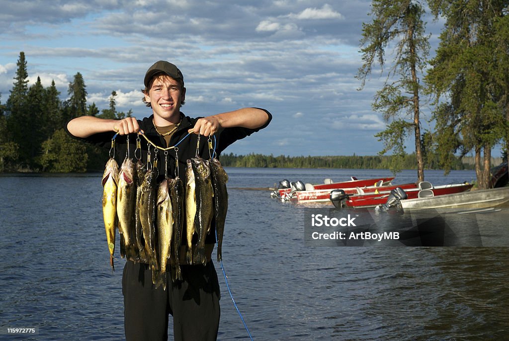 Sandacz amerykański w Kanadzie - Zbiór zdjęć royalty-free (Łowić ryby)