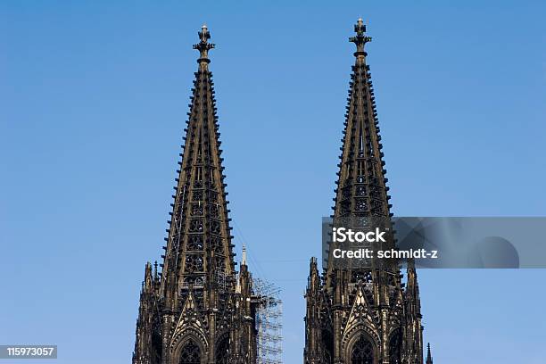 Steeples Z Katedra W Kolonii - zdjęcia stockowe i więcej obrazów Katedra w Kolonii - Katedra w Kolonii, Chrześcijaństwo, Duchowny