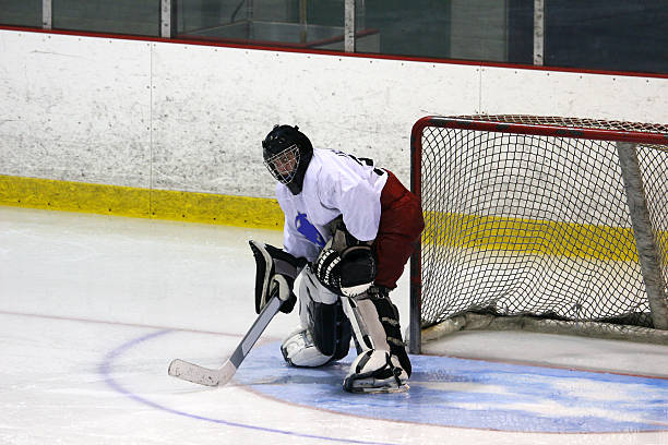 istock Hockey Goaltender Action Shot 115973727