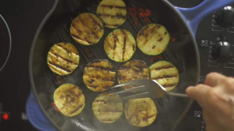 Courgettes zucchini frying