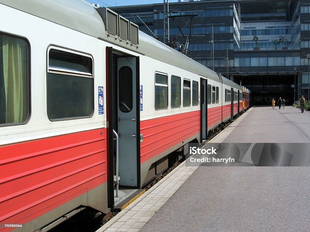 train de banlieue - Photo de Capitales internationales libre de droits