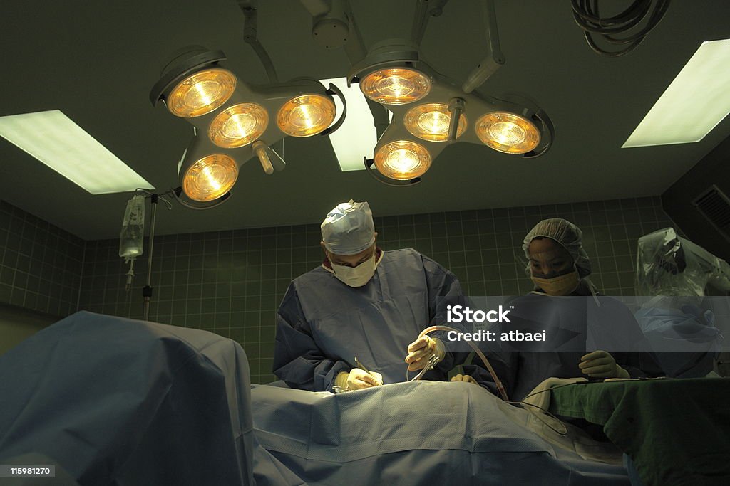 Cirurgia - Foto de stock de Cirurgião royalty-free