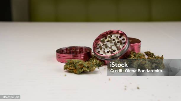 Marijuana Pipe Grinder And Nug Stock Photo - Download Image Now - Marijuana  - Herbal Cannabis, Pipe - Smoking Pipe, Pipe - Tube - iStock