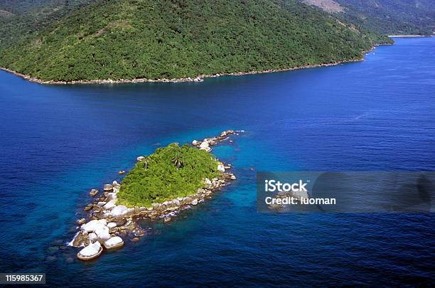 Ilha Deserta - Fotografias de stock e mais imagens de Ao Ar Livre - Ao Ar Livre, Beleza, Beleza natural