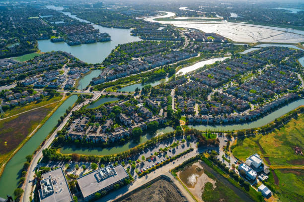 vista aérea del residencial foster city, ca - acogida temporal fotografías e imágenes de stock