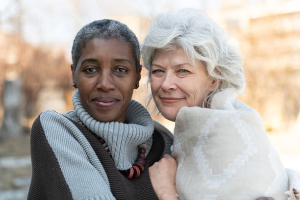istock Senior Best friends 1159909454