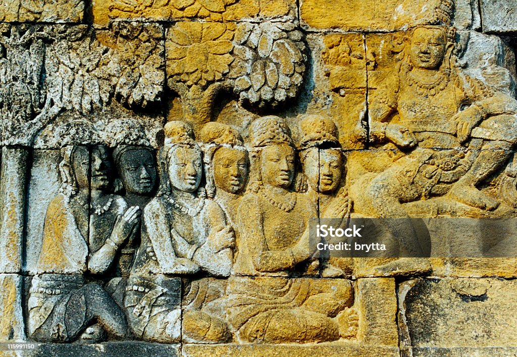 Baixo-relevo no Templo de Borobudur, Java, na Indonésia. - Royalty-free Amarelo Foto de stock