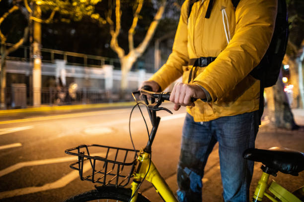istock Sightseeing the city with bike 1159993241
