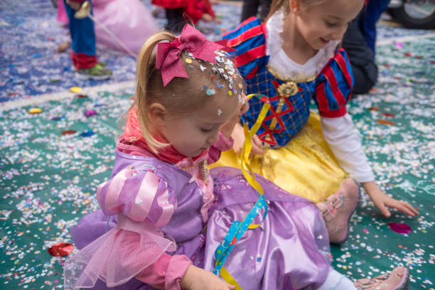 Little girl 3 years in carnival costume