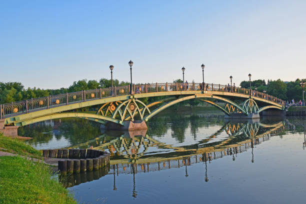 istock Bridge over the lake in Tsaritsyno Park 1160066878