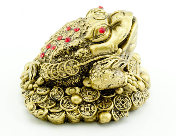 istock Money frog made of jade on white background 1160075954