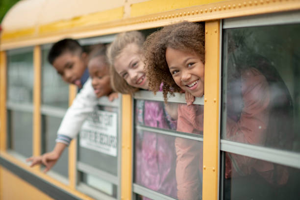 istock Hanging out the bus window 1160082348