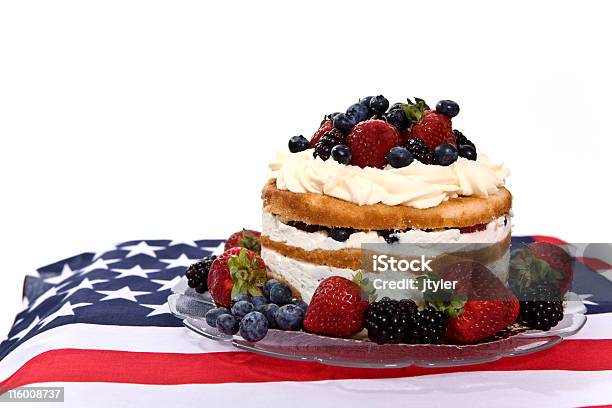 Rojo Azul Blanco Y Postreoff En El Centro Foto de stock y más banco de imágenes de Bandera estadounidense - Bandera estadounidense, Tarta - Postre, Alcorza