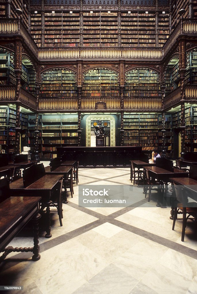 Real Gabinete português de Leitura - Foto de stock de Biblioteca royalty-free