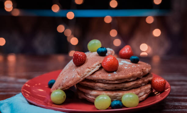 An easy pancake with fruits