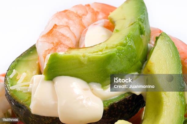 Abacate Com Camarões - Fotografias de stock e mais imagens de Abacate - Abacate, Alimentação Saudável, Almoço