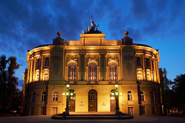istock Warsaw University of Technology 116015763