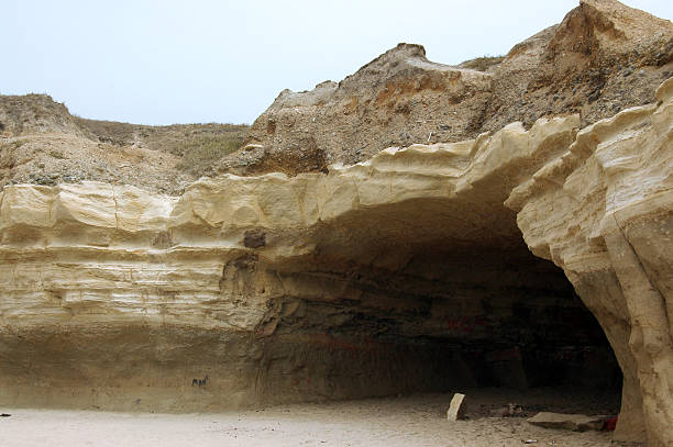 istock sea cave San Gregorio State Beach, California 116015877