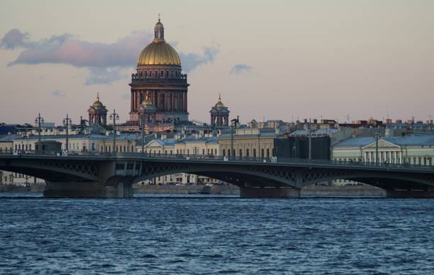 istock Annunciation bridge and St. Isaac's Cathedral in the evening 1160209189