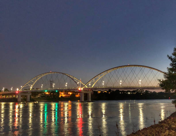 istock Little Rock's Broadway Bridge at Sunset 1160240116