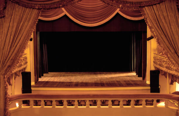 классический театр - stage theater theatrical performance curtain seat стоковые фото и изображения