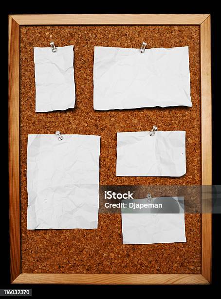 Corkboard Notas - Fotografias de stock e mais imagens de Abstrato - Abstrato, Amarelo, Branco