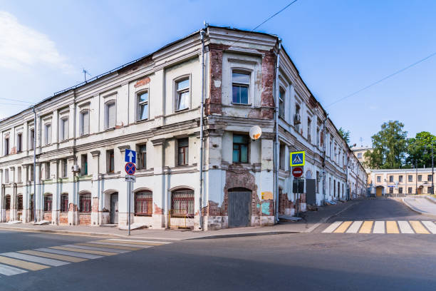 istock old brick three-storey house at the crossroads 1160338426
