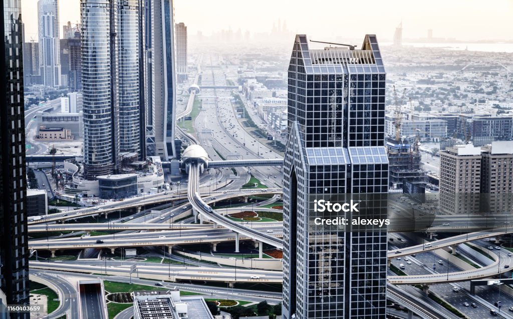 Sheikh Zayed Rd Sheikh Zayed Road In Dubai Stock Photo - Download Image Now - Aerial ...