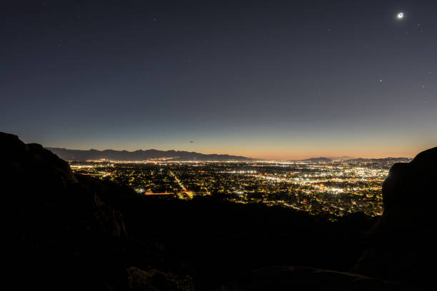 istock Predawn Valley View Los Angeles California 1160404536