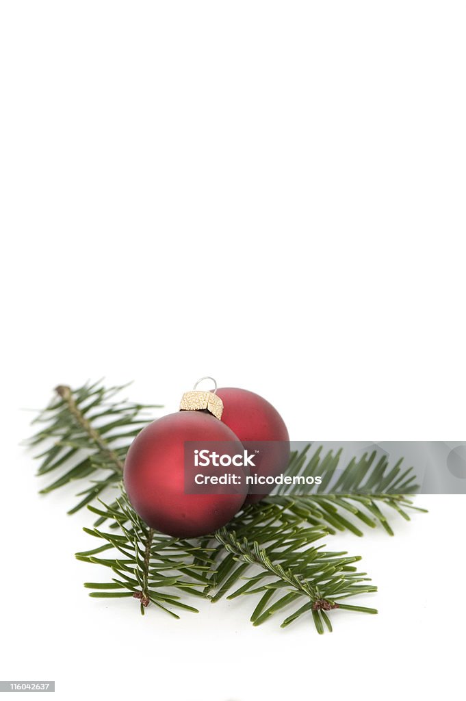 クリスマスボールは赤 - カットアウトのロイヤリティフリーストックフォト