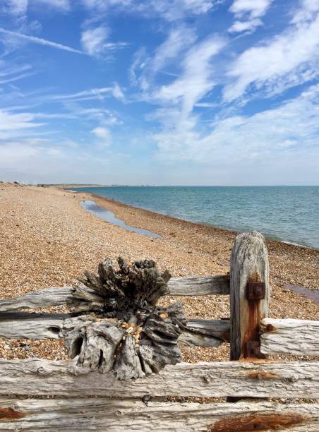 playa de winchelsea, hastings - winchelsea fotografías e imágenes de stock