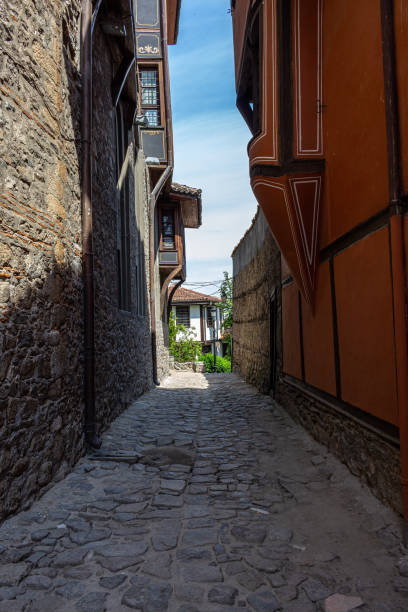 istock Old wooden house 1160512646