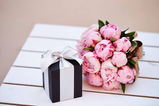 istock Flower bouquet with gift box 1160533222