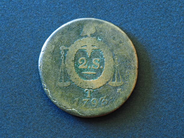 moeda francesa velha de dois sols, 1793, durante a volta francesa - france currency macro french coin - fotografias e filmes do acervo