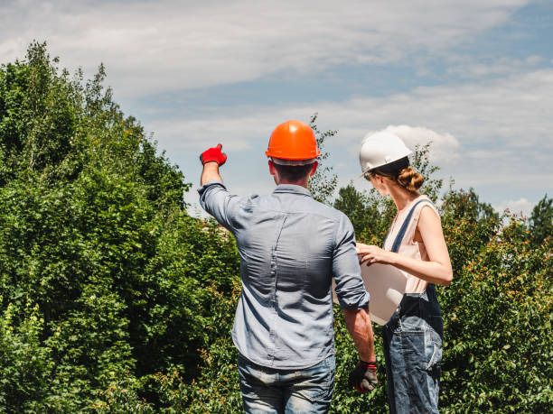 istock Young engineer woman and her subordinate worker 1160603825