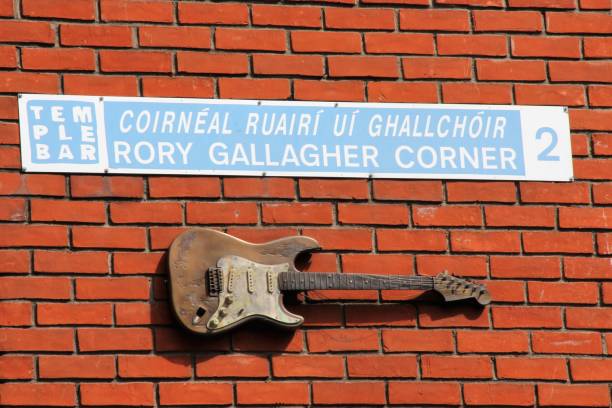 rory gallagher corner a temple bar, dublino - dublin ireland brick built structure building exterior foto e immagini stock
