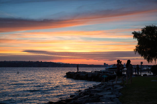 istock Sunset over Lake Washington 1160661153