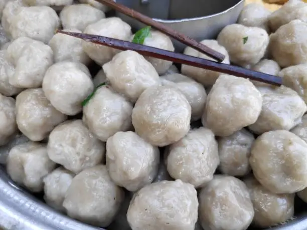 Bakso is one of the most popular street foods in Indonesian cities and villages alike. Travelling street vendors, either by carts or bikes are often frequenting residential areas