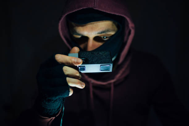 istock Man in Hoodie Picking up Informations 1160732380