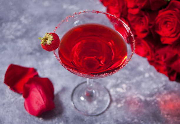istock Red exotic alcoholic cocktail in clear glass 1160785539