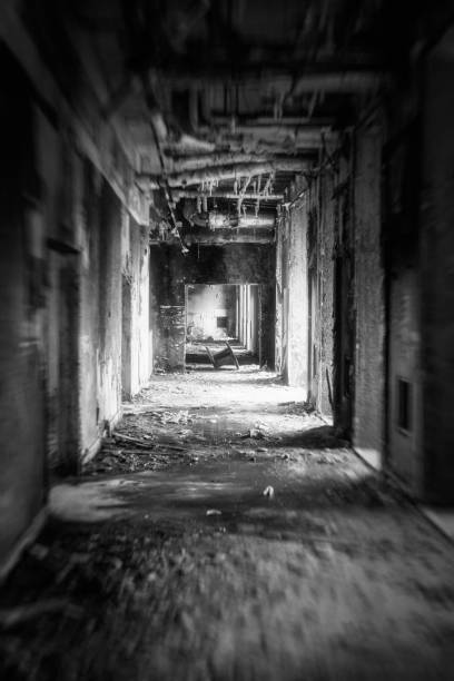 istock Abandoned building in state of decay 1160788239