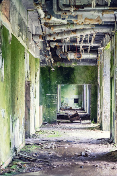 istock Abandoned building in state of decay 1160788279