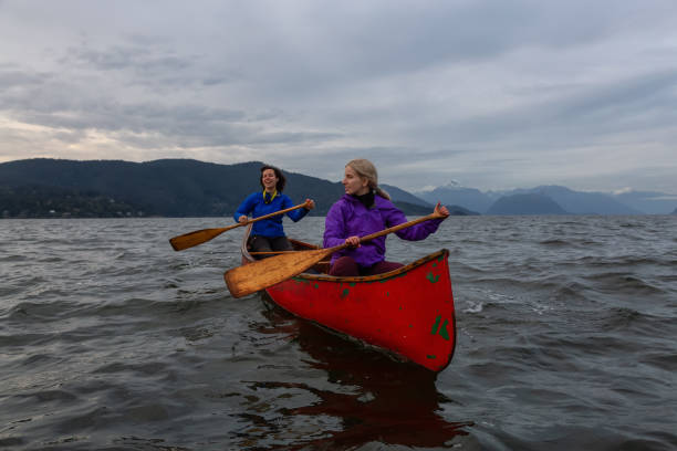 istock Canoeing in Howe Sound 1160802681