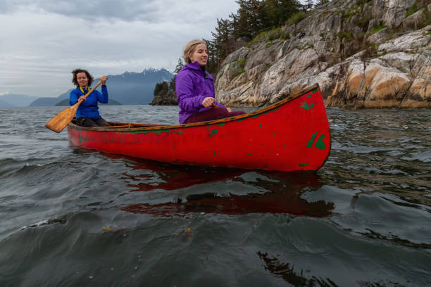 istock Canoeing in Howe Sound 1160802744