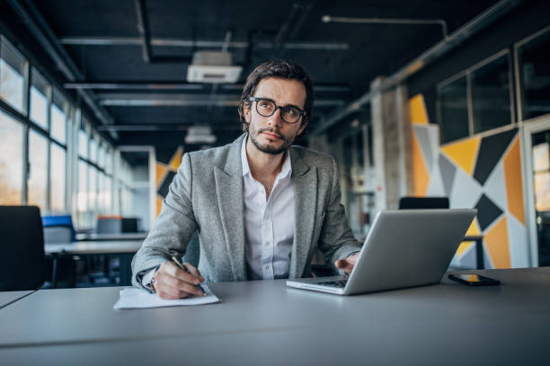 istock Businessman working on laptop 1160805574